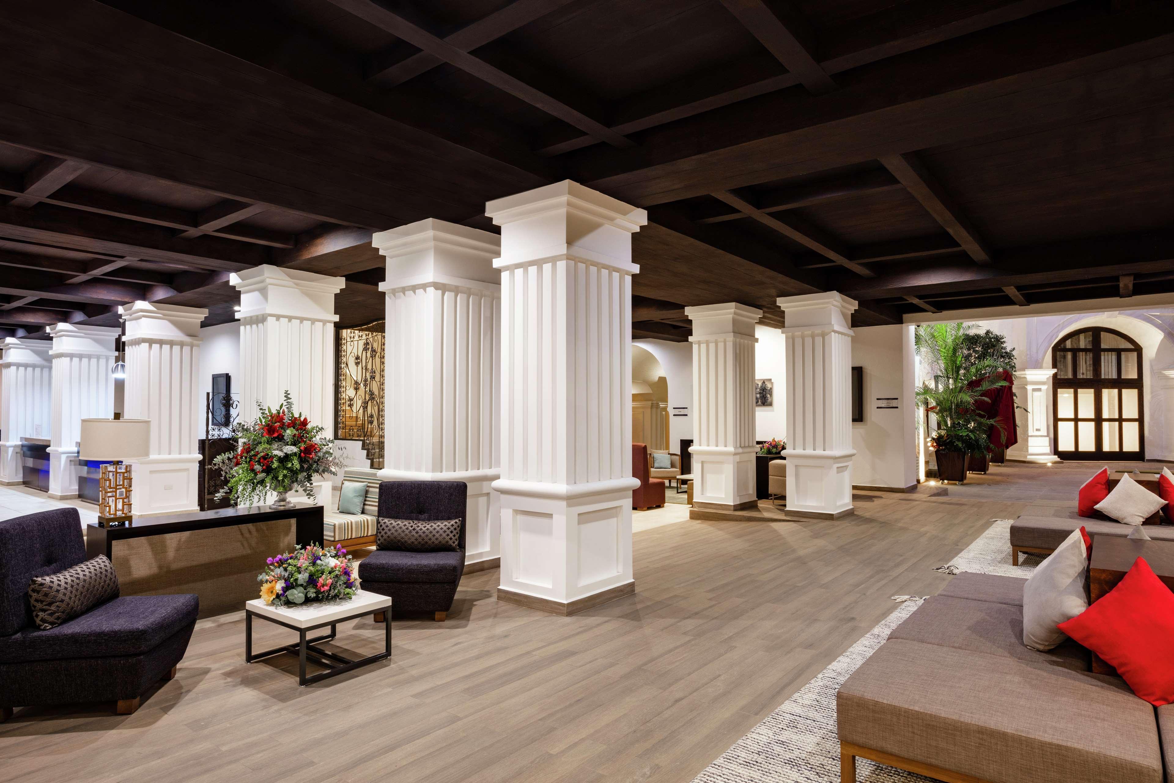 Готель Doubletree By Hilton Толука Екстер'єр фото