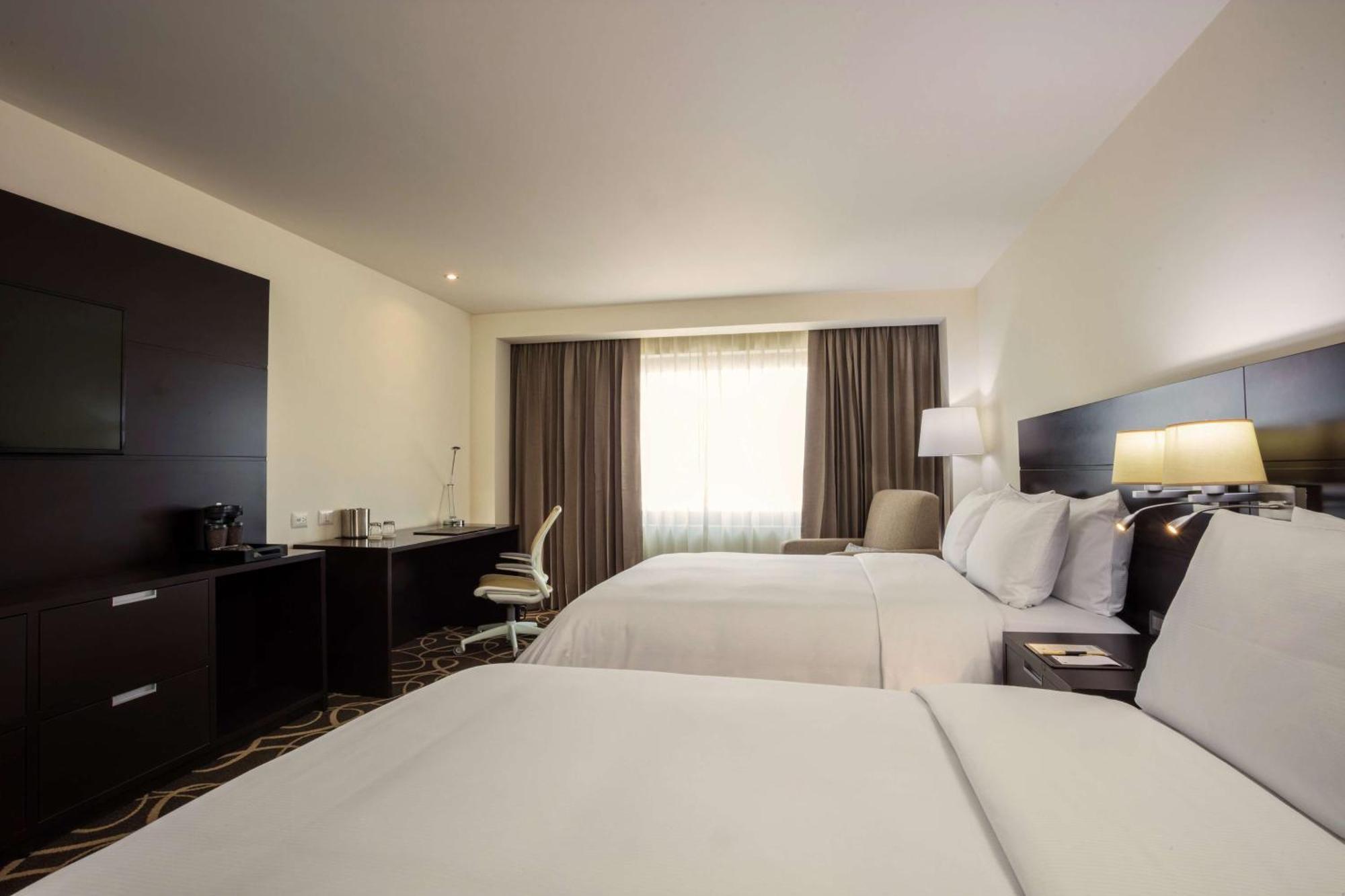 Готель Doubletree By Hilton Толука Екстер'єр фото